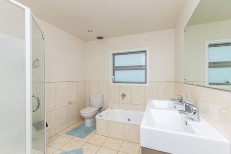 Photo of property in 48 Winsley Terrace, Churton Park, Wellington, 6037