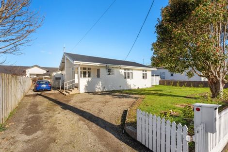 Photo of property in 15 Dawson Street, Pahiatua, 4910