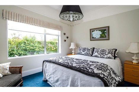 Photo of property in 12 Parsonage Road, Waimate, 7924