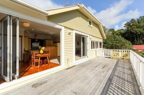 Photo of property in 12 Tamar Street, New Plymouth, 4310