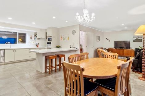 Photo of property in 39 Rowe Road, Ohauiti, Tauranga, 3173