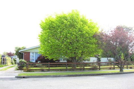 Photo of property in 41 Ashgrove Street, Rangiora, 7400