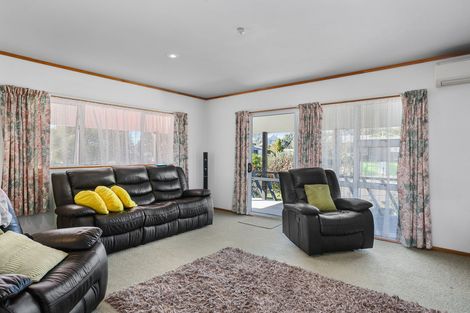 Photo of property in 58 Fishermans Drive, Coastlands, Whakatane, 3120