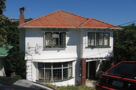 Photo of property in 100 Nairn Street, Mount Cook, Wellington, 6011