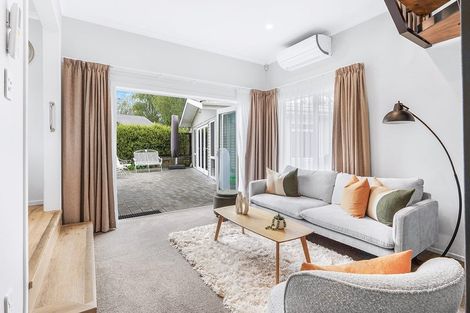 Photo of property in 22 Morris Road, Hillcrest, Hamilton, 3216