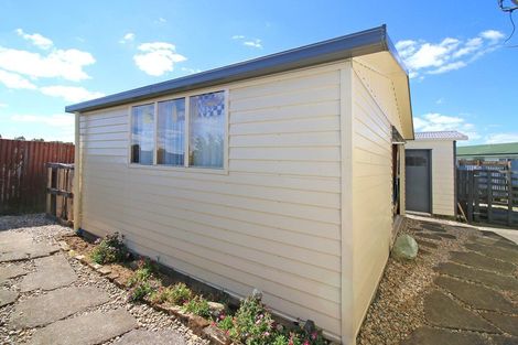 Photo of property in 9 Menzies Place, Paeroa, 3600