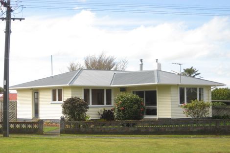 Photo of property in 22 Cordelia Street, Stratford, 4332