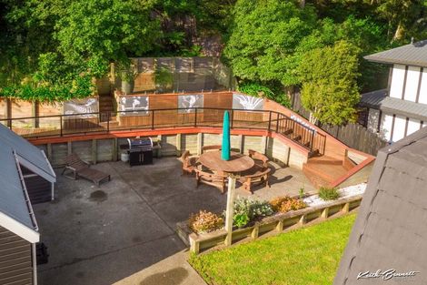 Photo of property in 15 Johnswood Grove, Clouston Park, Upper Hutt, 5018