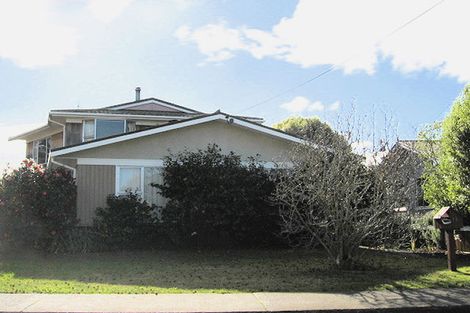 Photo of property in 13 Kent Terrace, Taradale, Napier, 4112