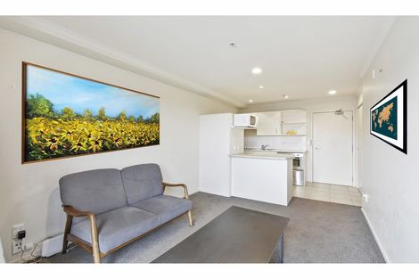 Photo of property in The Rennaissance, 15i/18 Ronwood Avenue, Manukau, Auckland, 2104