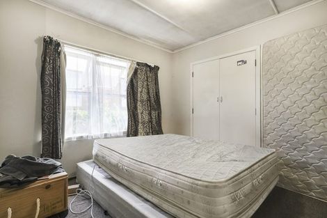 Photo of property in 20 Windmill Road, Pukekohe, 2120