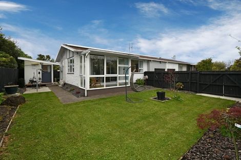 Photo of property in 2/75 Buckleys Road, Linwood, Christchurch, 8062