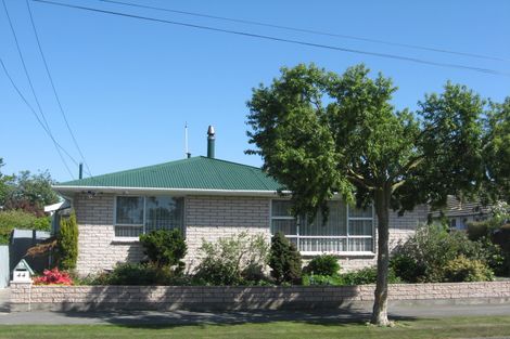 Photo of property in 44 Wilton Crescent, Bishopdale, Christchurch, 8053