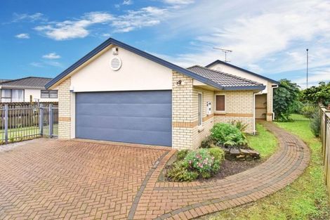 Photo of property in 17 Sheriff Place, Randwick Park, Auckland, 2105