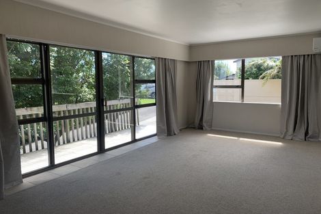 Photo of property in 49 Marellen Drive, Red Beach, 0932