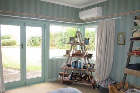 Photo of property in 76 Kitchener Street, Wairoa, 4108