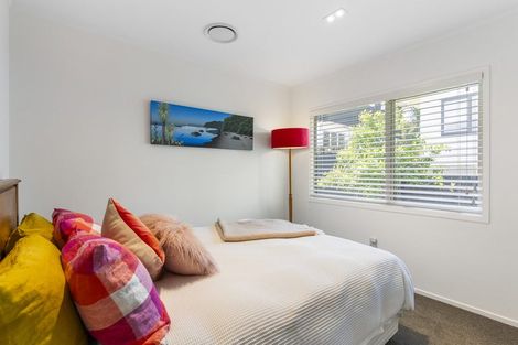Photo of property in 1/51 Seaview Road, Castor Bay, Auckland, 0620