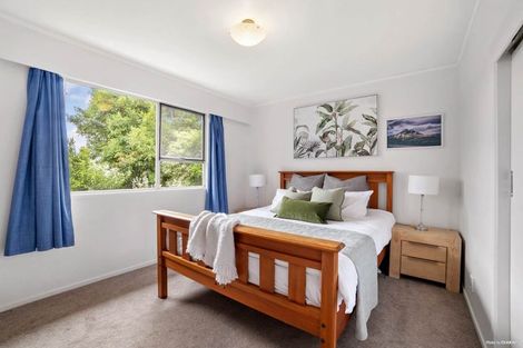 Photo of property in 1/19 Kathleen Street, Totara Vale, Auckland, 0627