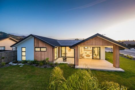 Photo of property in 1 Hallmark Drive, Hope, Richmond, 7020