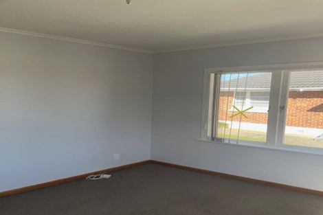 Photo of property in 36 Awaroa Road, Sunnyvale, Auckland, 0612