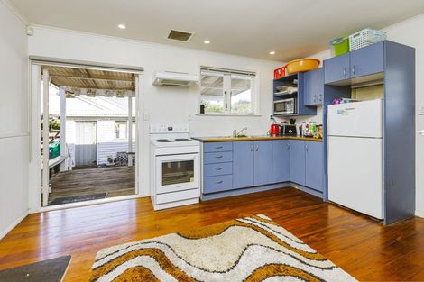 Photo of property in 1/5 Scott Road, Papakura, 2110