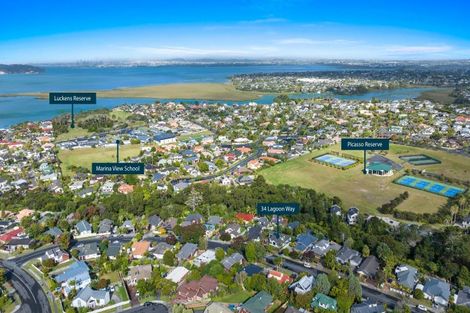 Photo of property in 34 Lagoon Way, West Harbour, Auckland, 0618