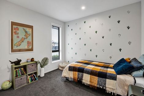 Photo of property in 9 Atutahi Street, Hurdon, New Plymouth, 4310