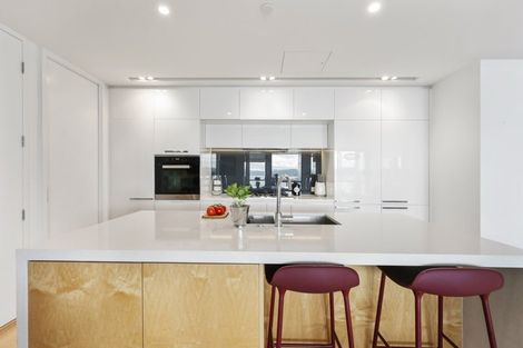 Photo of property in 902/1 Market Lane, Wellington Central, Wellington, 6011