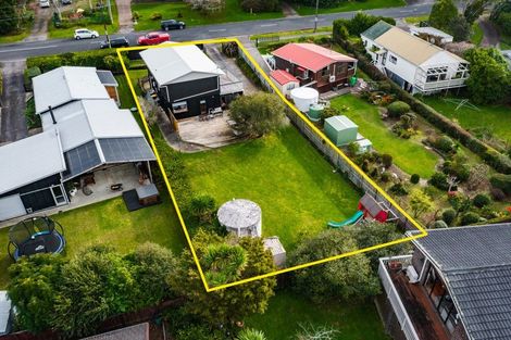 Photo of property in 34 Matua Road, Huapai, Kumeu, 0810
