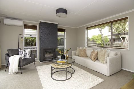 Photo of property in 8a Earl Place, Hokowhitu, Palmerston North, 4410