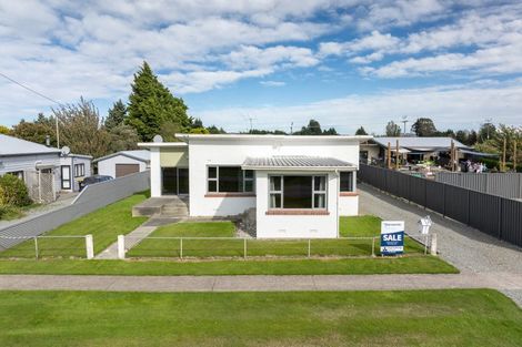 Photo of property in 6 Helena Street, Lumsden, 9730