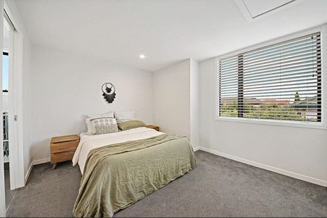 Photo of property in 11/4161 Great North Road, Glen Eden, Auckland, 0602