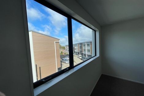 Photo of property in 37 Marumaru Lane, Manurewa, Auckland, 2102