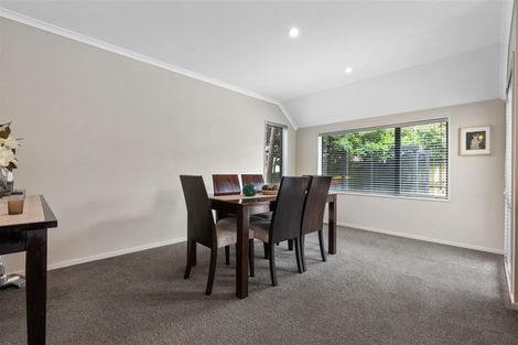 Photo of property in 31d Chieftain Rise, Goodwood Heights, Auckland, 2105