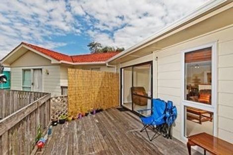 Photo of property in 16a Normanton Street, Glenfield, Auckland, 0629