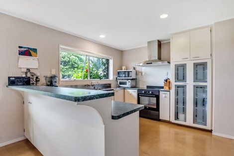 Photo of property in 2 Tautara Place, Ohauiti, Tauranga, 3112