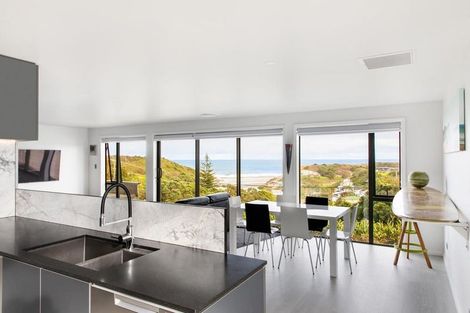 Photo of property in 31 Sea View Road, Baylys Beach, Dargaville, 0377
