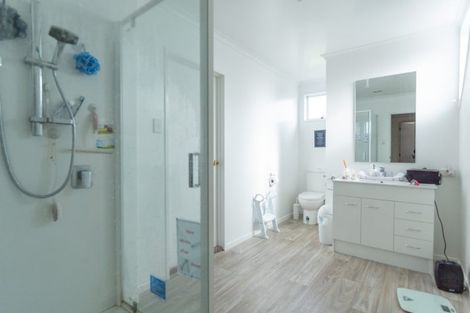 Photo of property in 1 Dresdan Court, Hokowhitu, Palmerston North, 4410