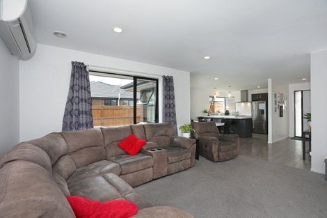 Photo of property in 19 Macdonald Heights, Feilding, 4702