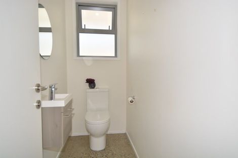 Photo of property in 4 Avalanche Place, Wanaka, 9305