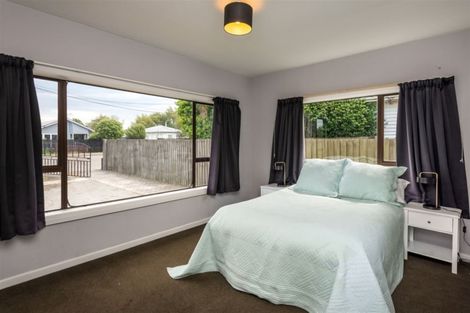Photo of property in 86 Racecourse Road, Sockburn, Christchurch, 8042