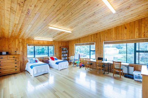 Photo of property in 38 Grammar Street, Kimbolton, 4777