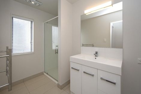 Photo of property in 5 Longueval Lane, Broomfield, Christchurch, 8042