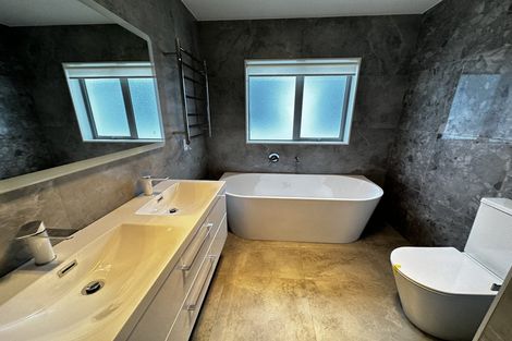 Photo of property in 1 Takurua Terrace, Orewa, 0931