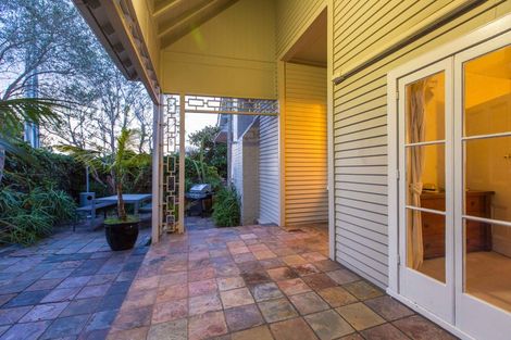 Photo of property in 41 Saint Georges Bay Road, Parnell, Auckland, 1052