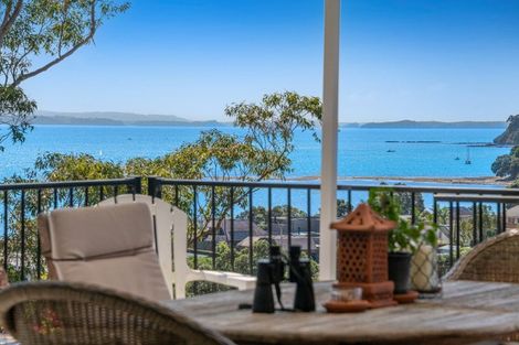 Photo of property in 2 Leal Place, Manly, Whangaparaoa, 0930