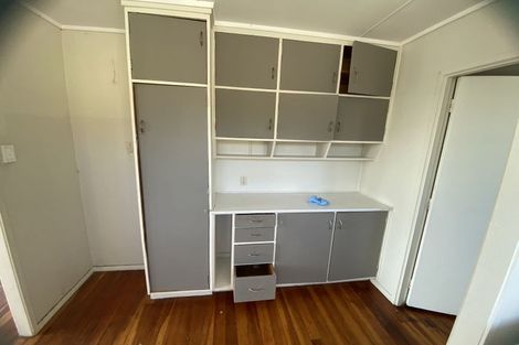 Photo of property in 1/12 Citril Place, Red Hill, Papakura, 2110