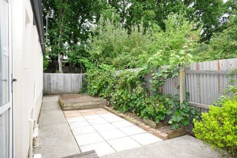 Photo of property in 2/4 Sheldon Street, Woolston, Christchurch, 8023