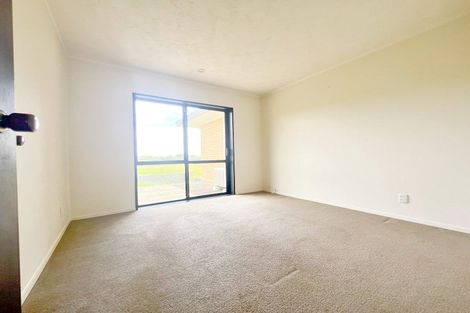 Photo of property in 34 Charles Dickens Drive, Mellons Bay, Auckland, 2014