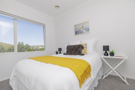 Photo of property in 24 Melksham Drive, Churton Park, Wellington, 6037